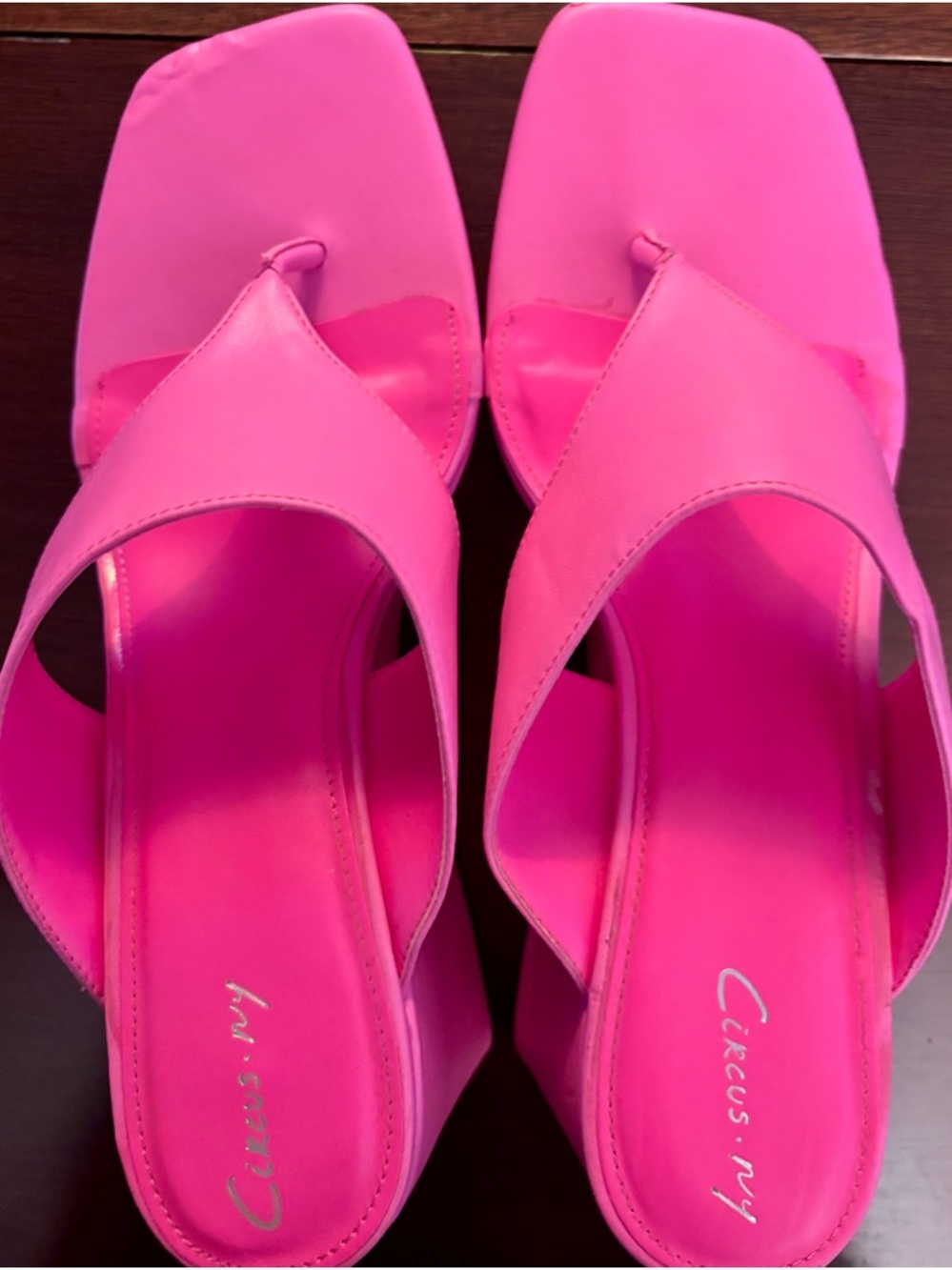 Circus by Sam Edelman Vibrant Pink platform sandals